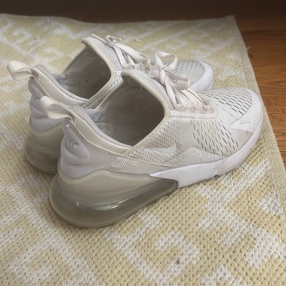 Nike Air Max 270